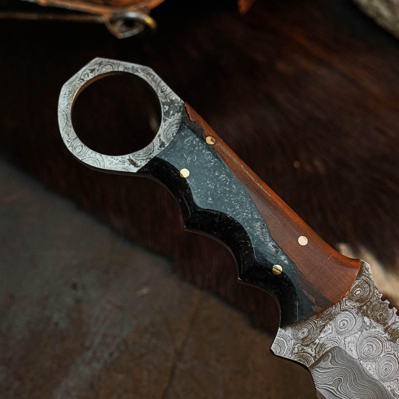 8.0″ Damascus Hunting Knife Full Tang Wood Handle Fix Blade + Sheath