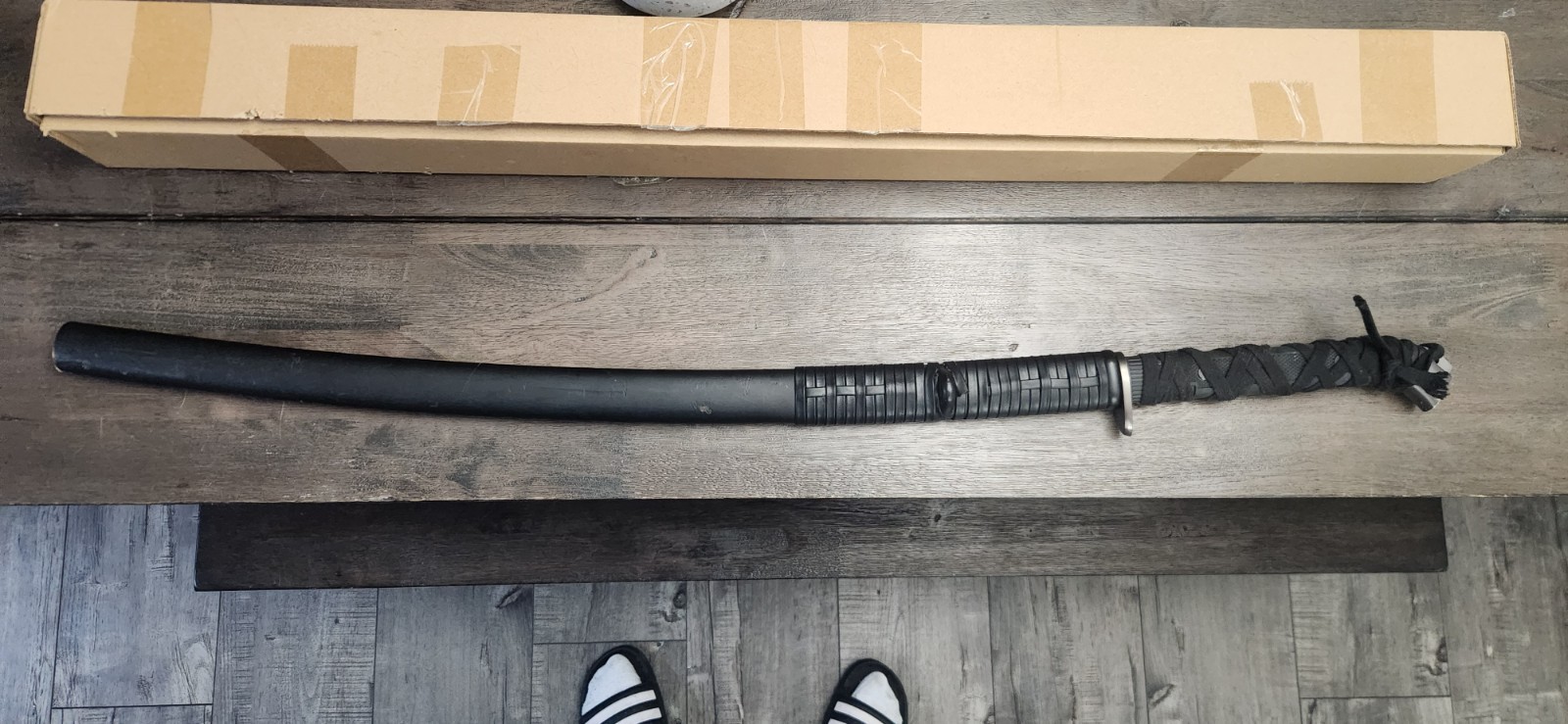 Honshu Katana 1060 High Carbon Steel Full Tang Black Cord Handle w/ Scabbard