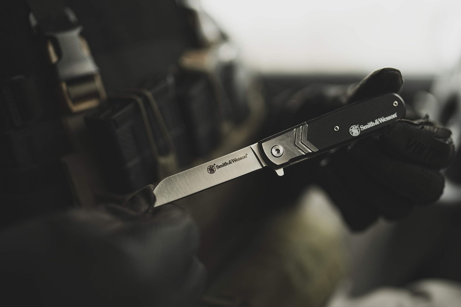 Smith & Wesson Executive Barlow 6.25in S.S. Assisted Opening Knife with 2.75in