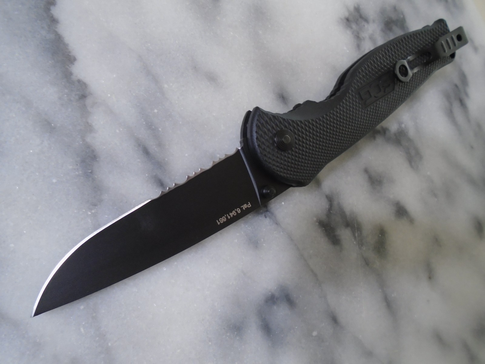 SOG Flash II Assisted Open Pocket Knife Arc Lock Folder Aus-8 TFSA-98-42-102 New
