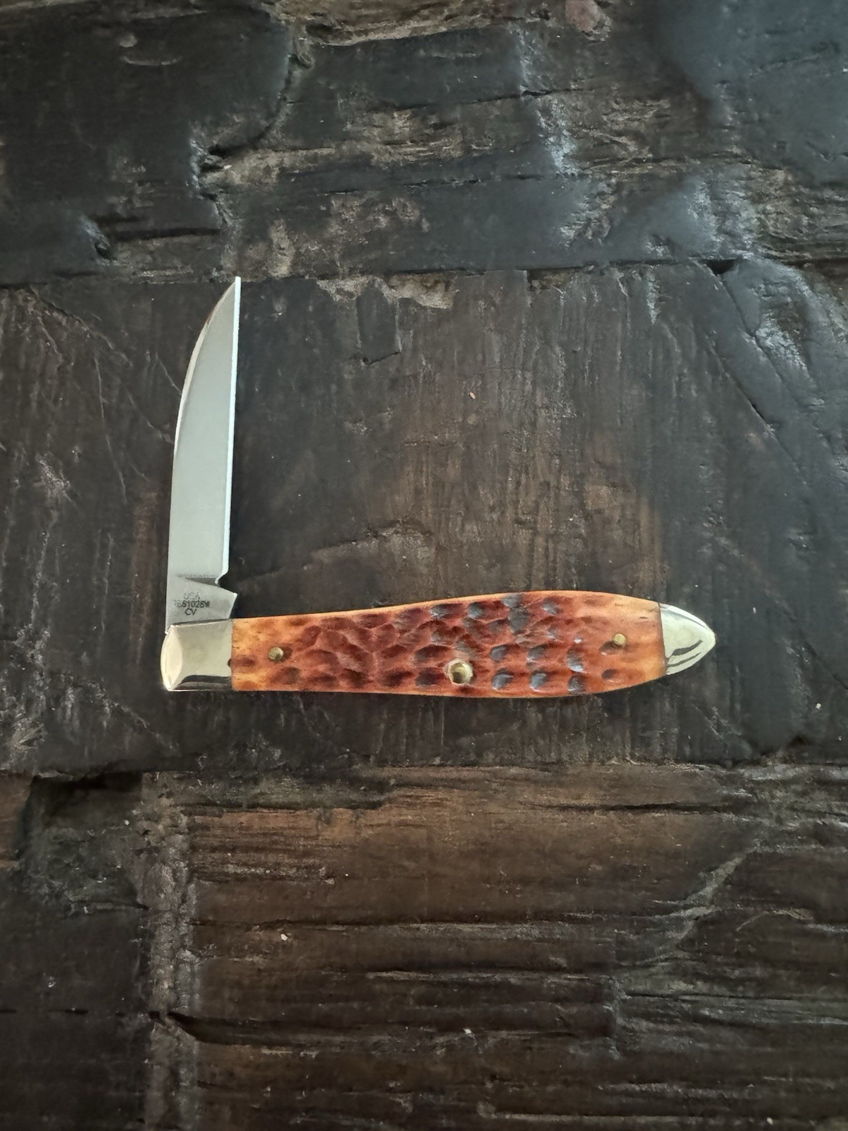 2015 Case XX Chestnut Jigged Bone Teardrop
