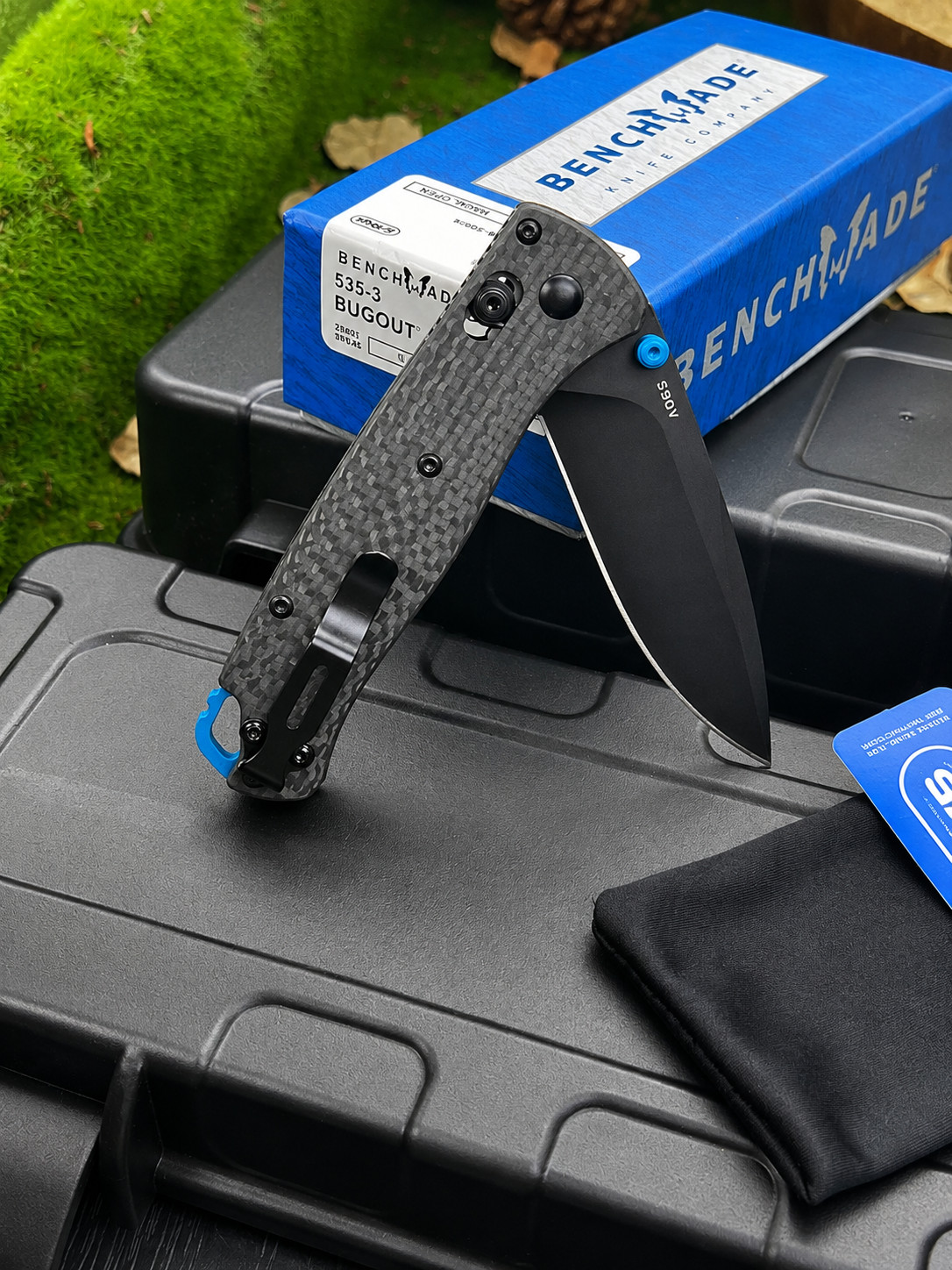 Benchmade Bugout 535-3 S90V Black Blade Carbon Fiber AXIS Lock Knife EDC