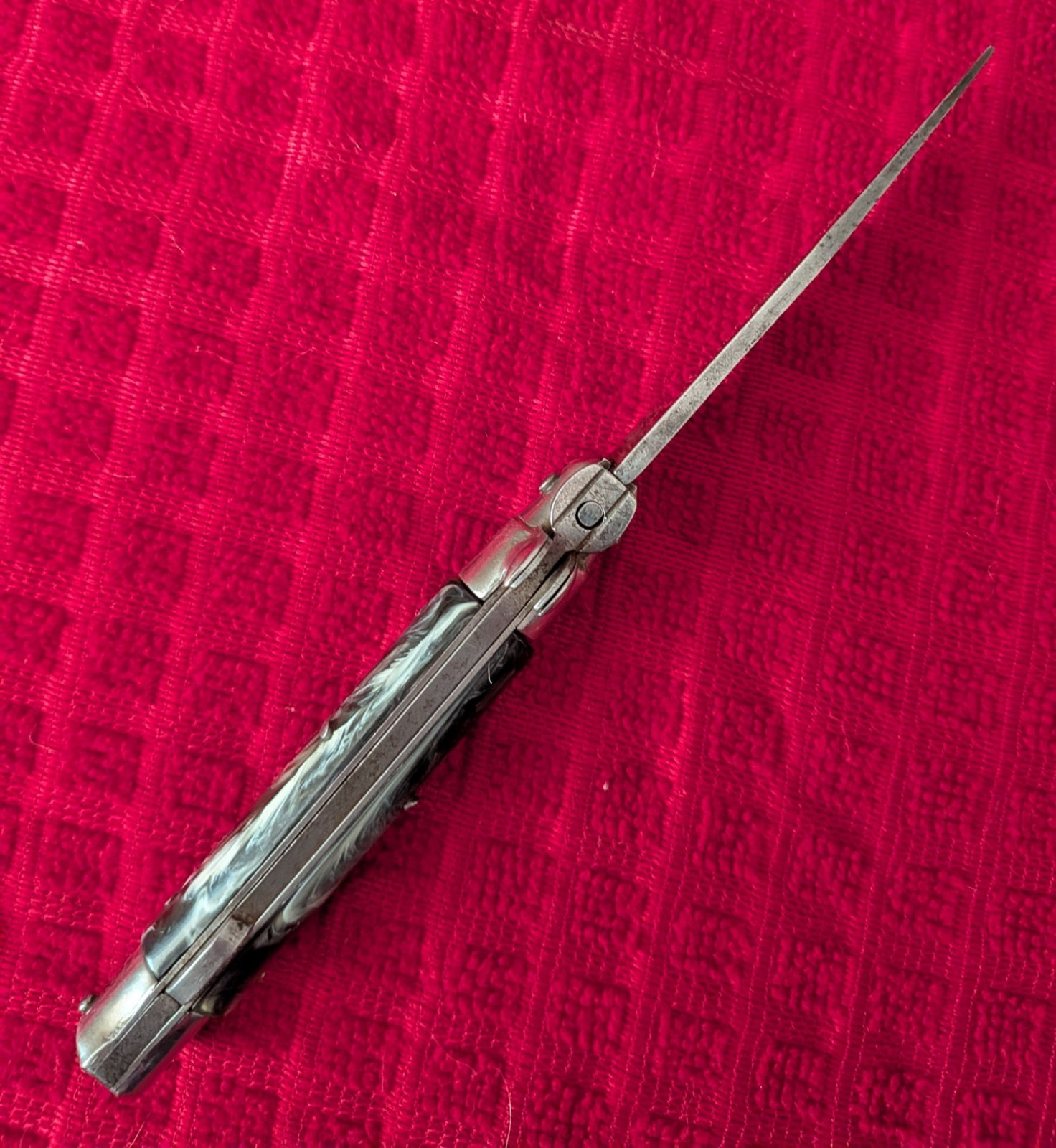 Italian Stiletto Manual Folding Lock Back Knife Horn Faux Pearl C1 Italy 7″