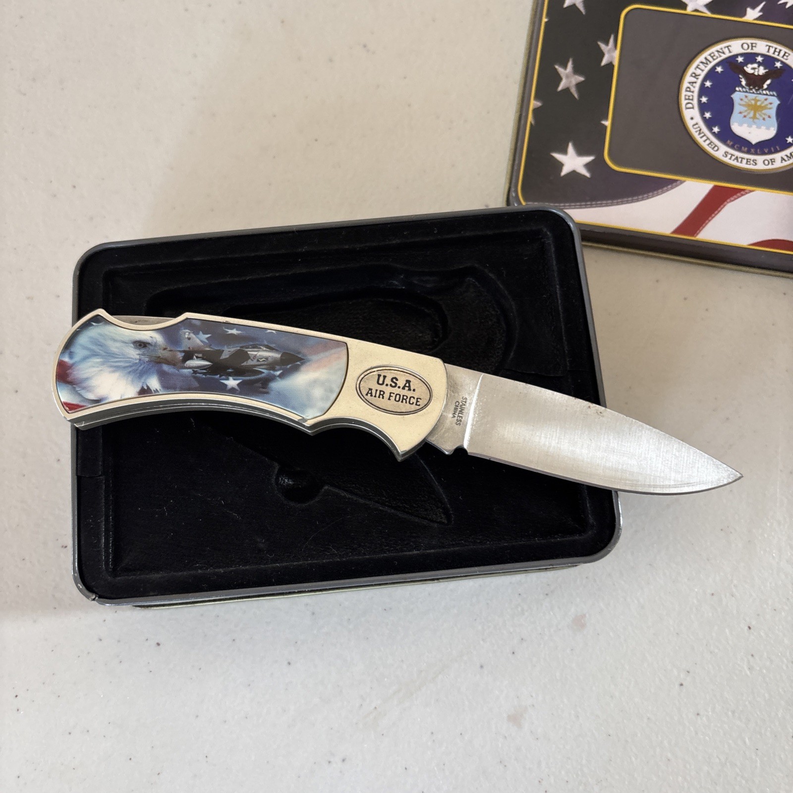 Commemorative United States Air Force Pocket Knife With Storage Tin Case