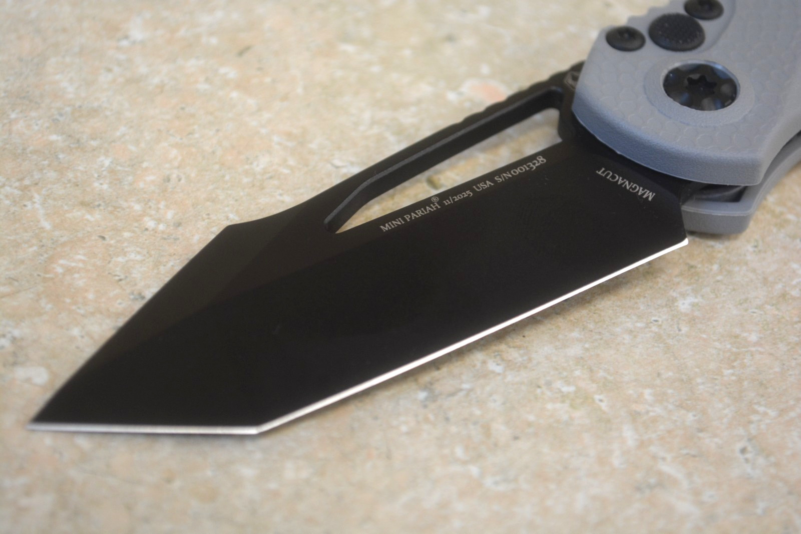 Heretic Knives Mini Pariah Manual Gray Tanto H053-4A-GRY *New* FREE SHIPPING