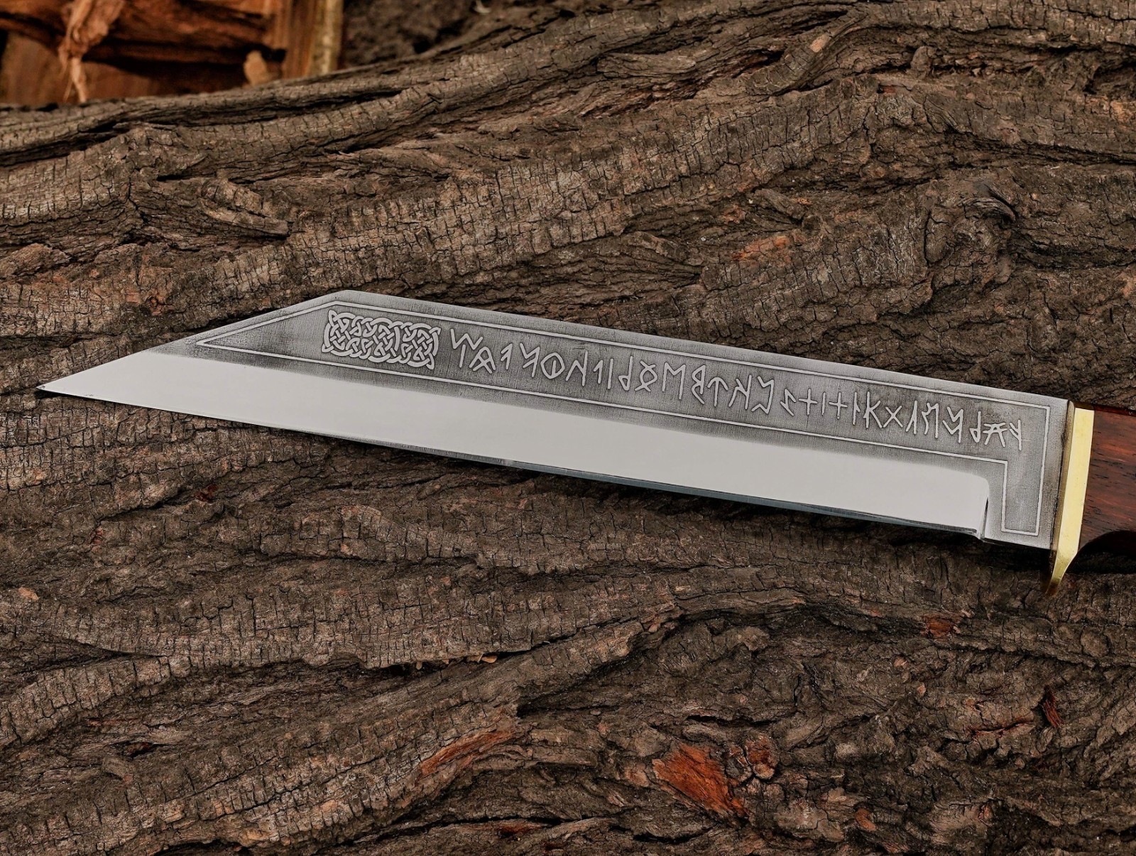 Hand Forged High Carbon Steel Engraved Blade Seax Knife Viking Style Hunting