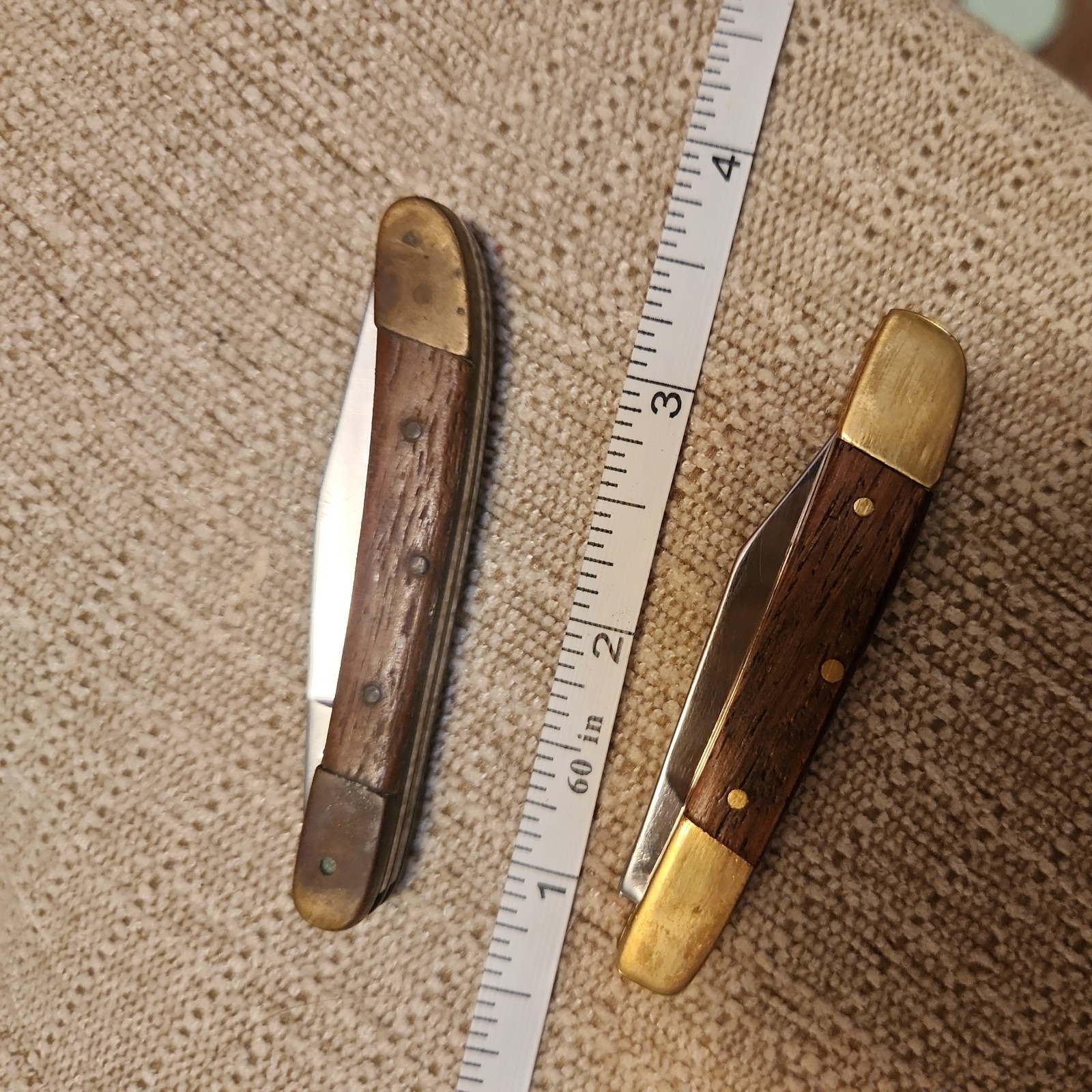 lot of 2 Vintage Small 2 Blade Wooden And Brass Pocket Knives