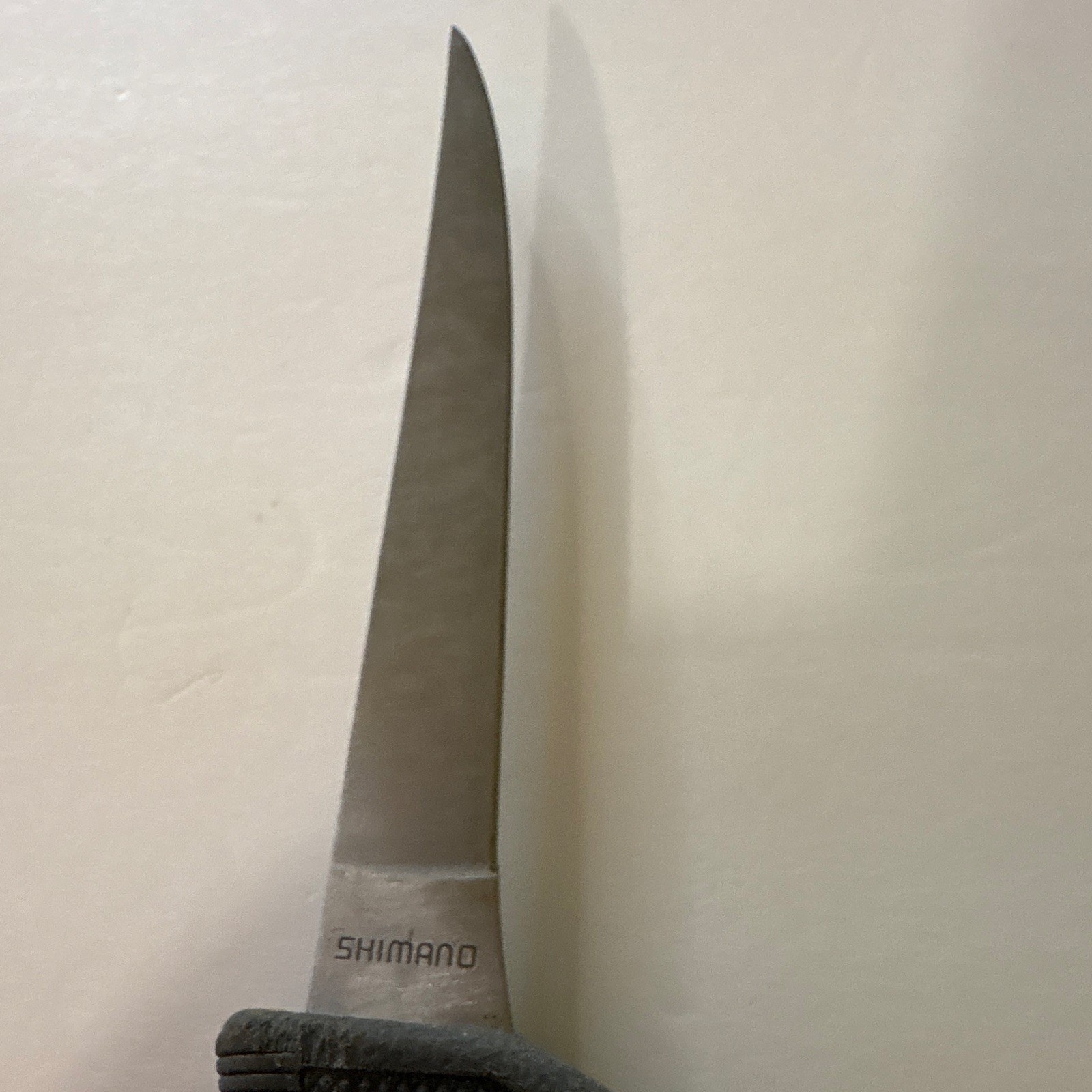 Shimano Fixed Blade Fishing Knife, Stainless Drop Point Plain Edge, Sheath