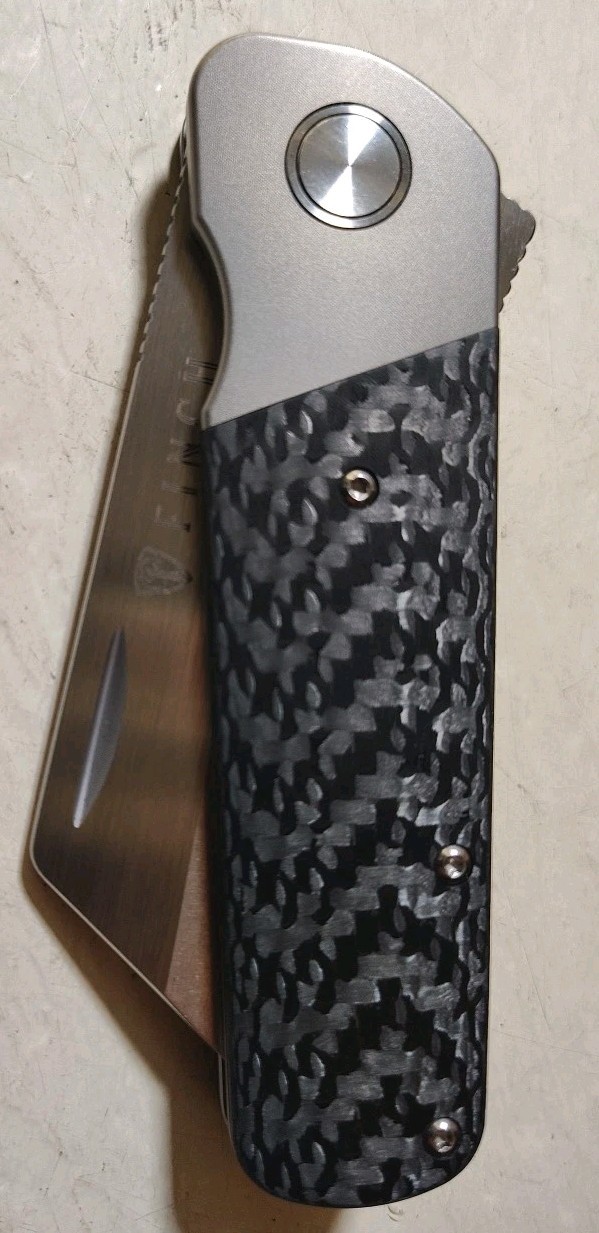 Finch Knife Co RUNTLY XL Dark Side Flipper 3.15″ M390 Wharnie Ti w/CF Handle