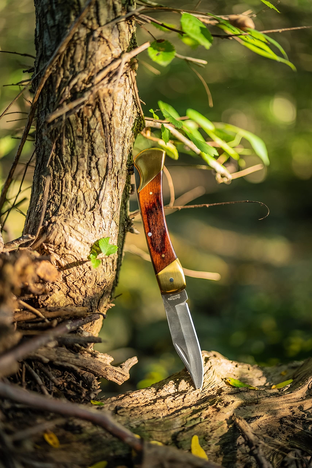 Uncle Henry LB7 Bear Paw Traditional Lockback Pocket Knife with 3.7in Clip Point