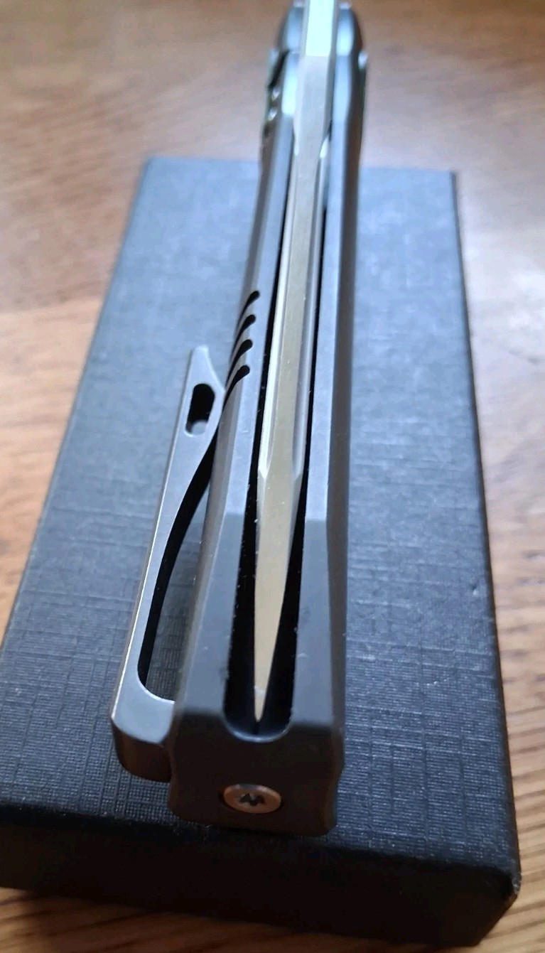 🔥TWO SUN – Folding Knife SOLID Ti Handle w/CF Inlay & M398 Blade (TS451-M398)