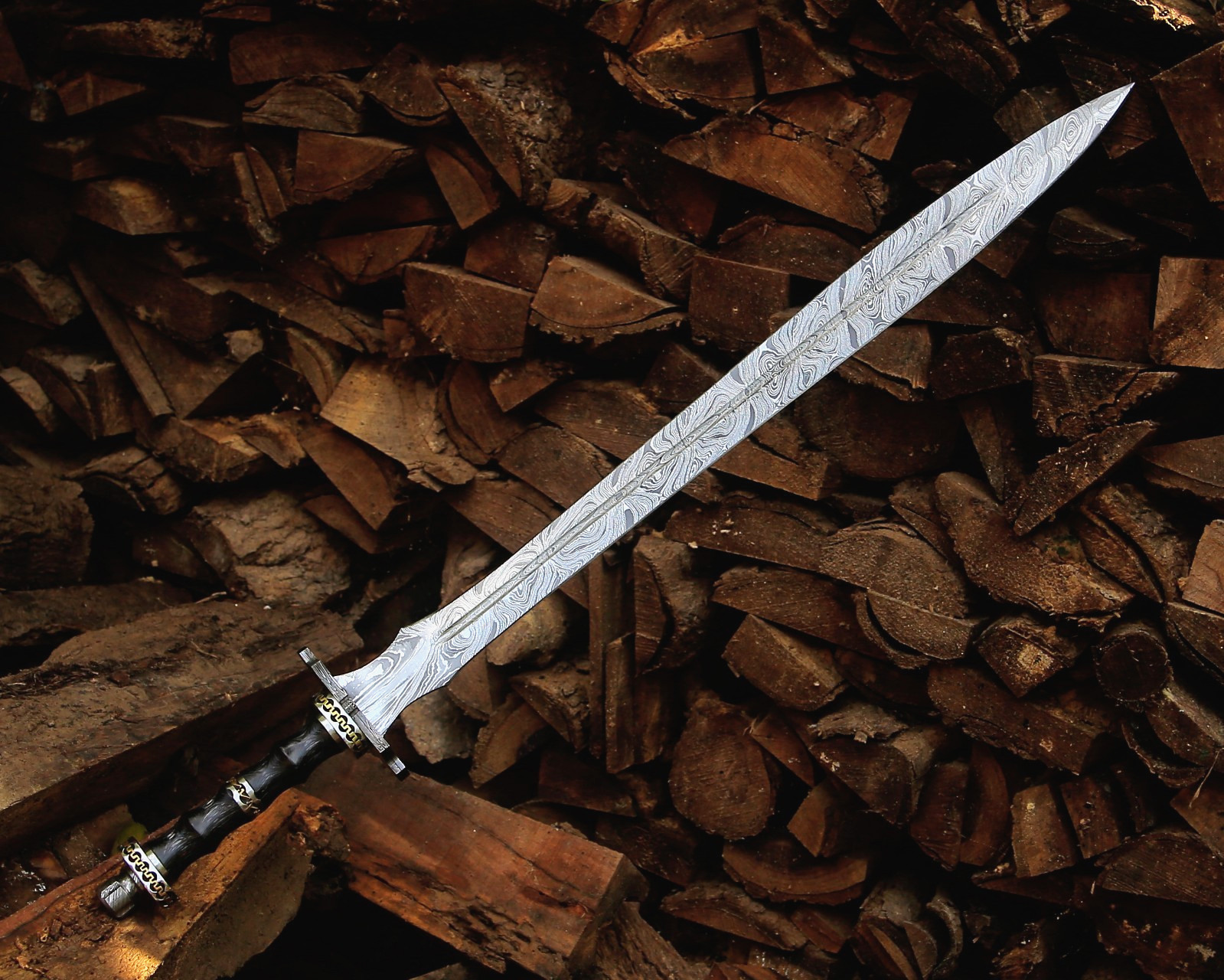 Hand Forged Damascus steel Medieval Longsword Knight Sword with Leather Sheath