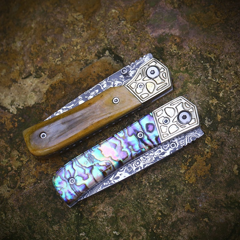 Nature Yellow Bone Handle Hand Custom Made Damascus Steel Blade Pocket Knife