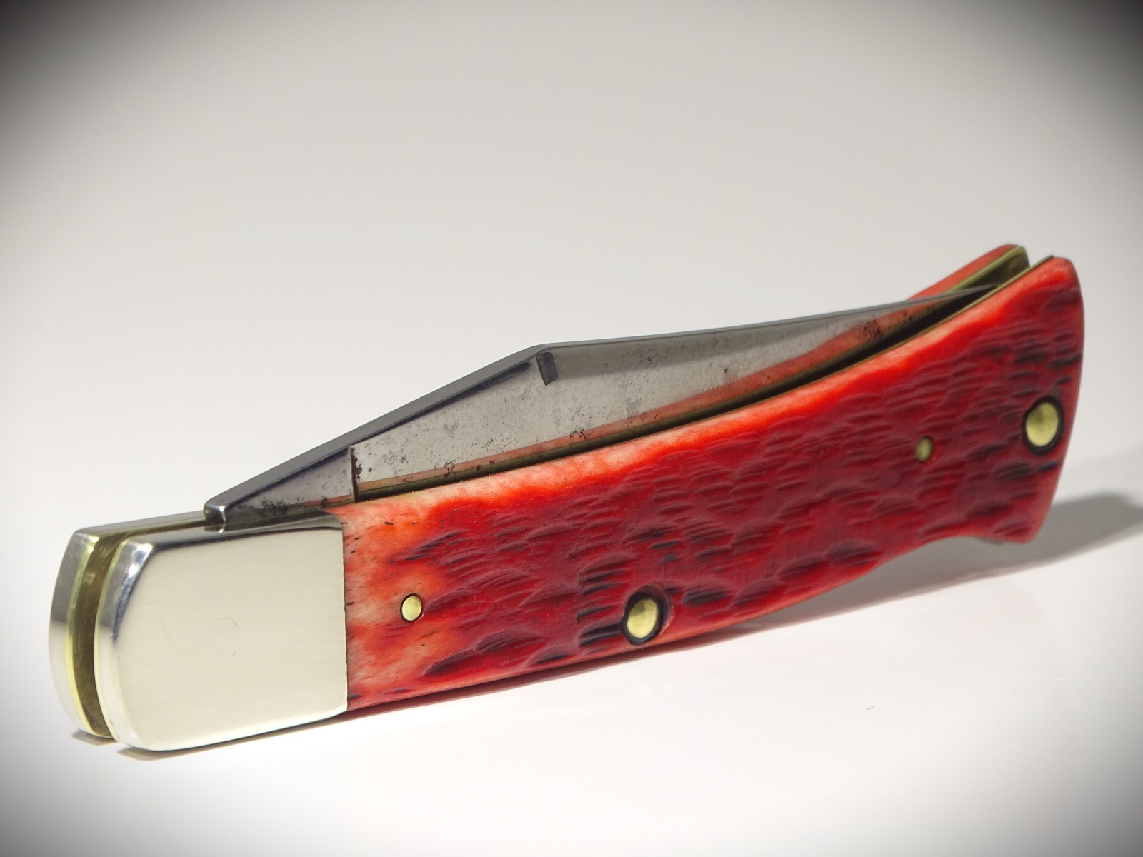 💥2026 Case XX BR61135 CS ~ Bill Ruple Design Axe Handle ~ Carbon ~ Dark Red ~