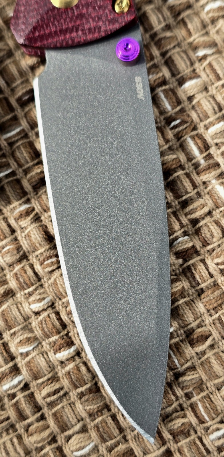 Benchmade 535GRY-1 Bugout – S30V 3.24″ Micarta CUSTOM «RED Velvet» + TITANIUM x5