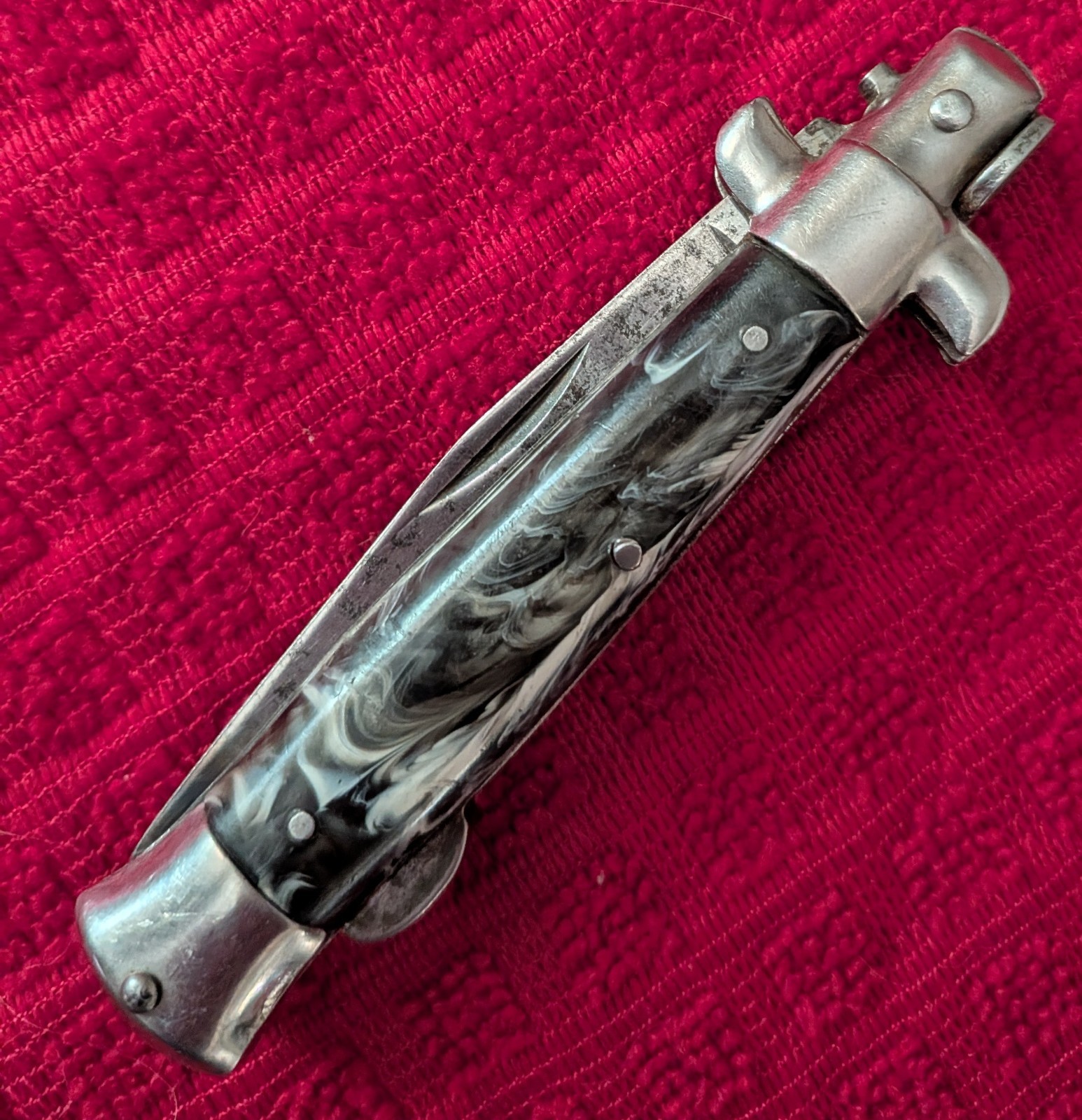 Italian Stiletto Manual Folding Lock Back Knife Horn Faux Pearl C1 Italy 7″