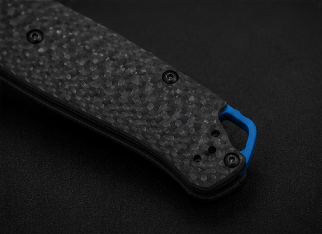 NEW Bugout 535 CPM-S90V Carbon Fiber AXIS Lock Folding Knife Free shippin