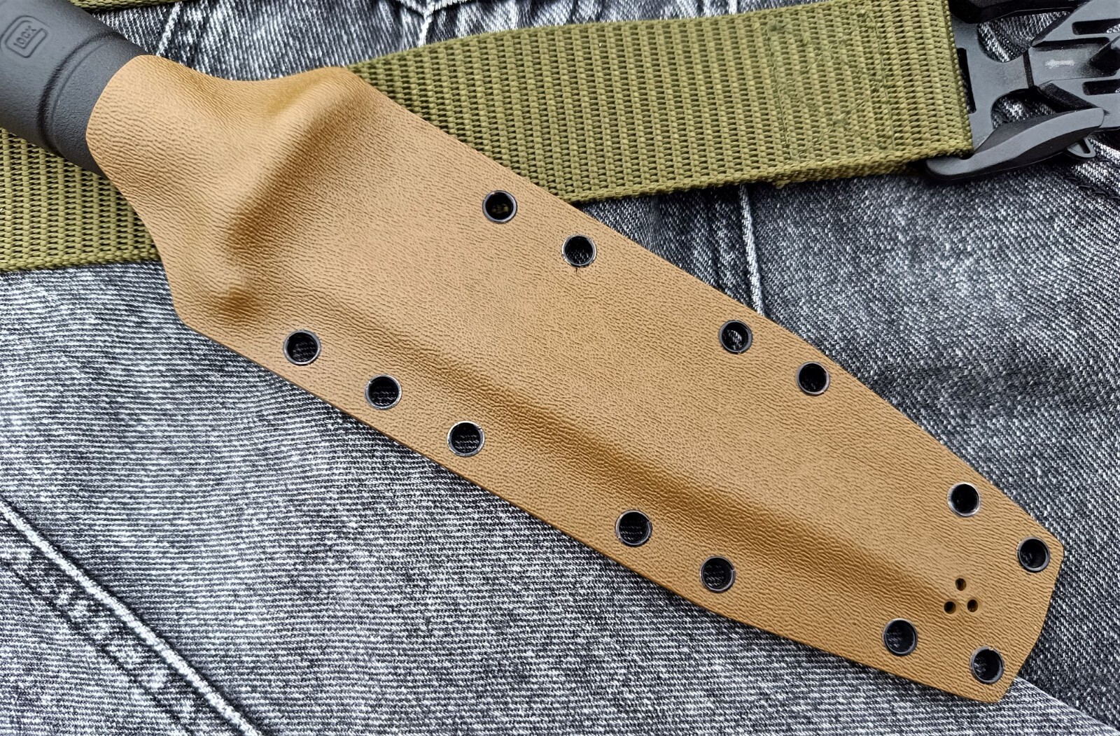 Coyote kydex sheath for Glock 78/81 knife. Only the sheath.