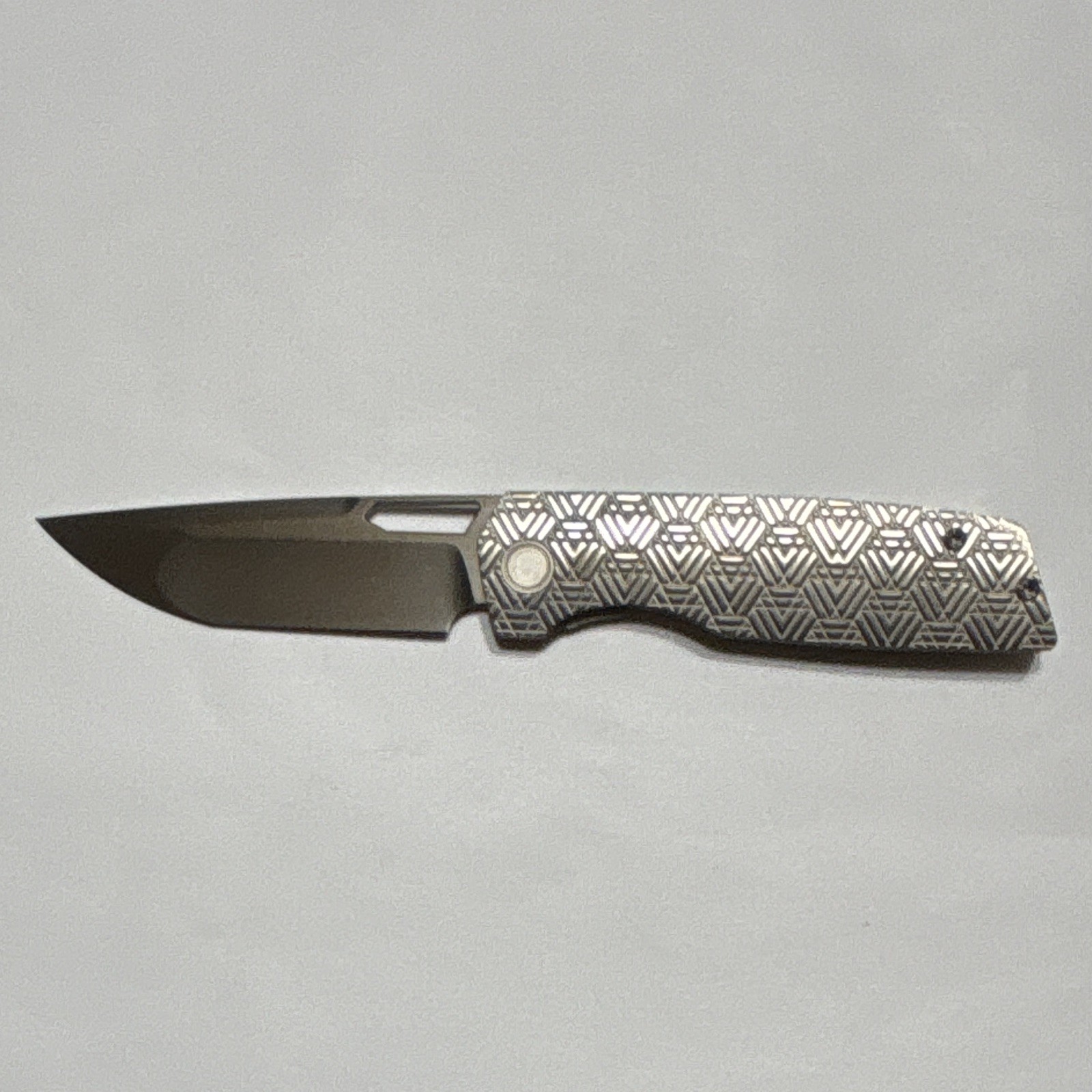 One Track Mind Zorn JT Titanium Handle S90V Tanto Inset Liner Lock Manual 2025