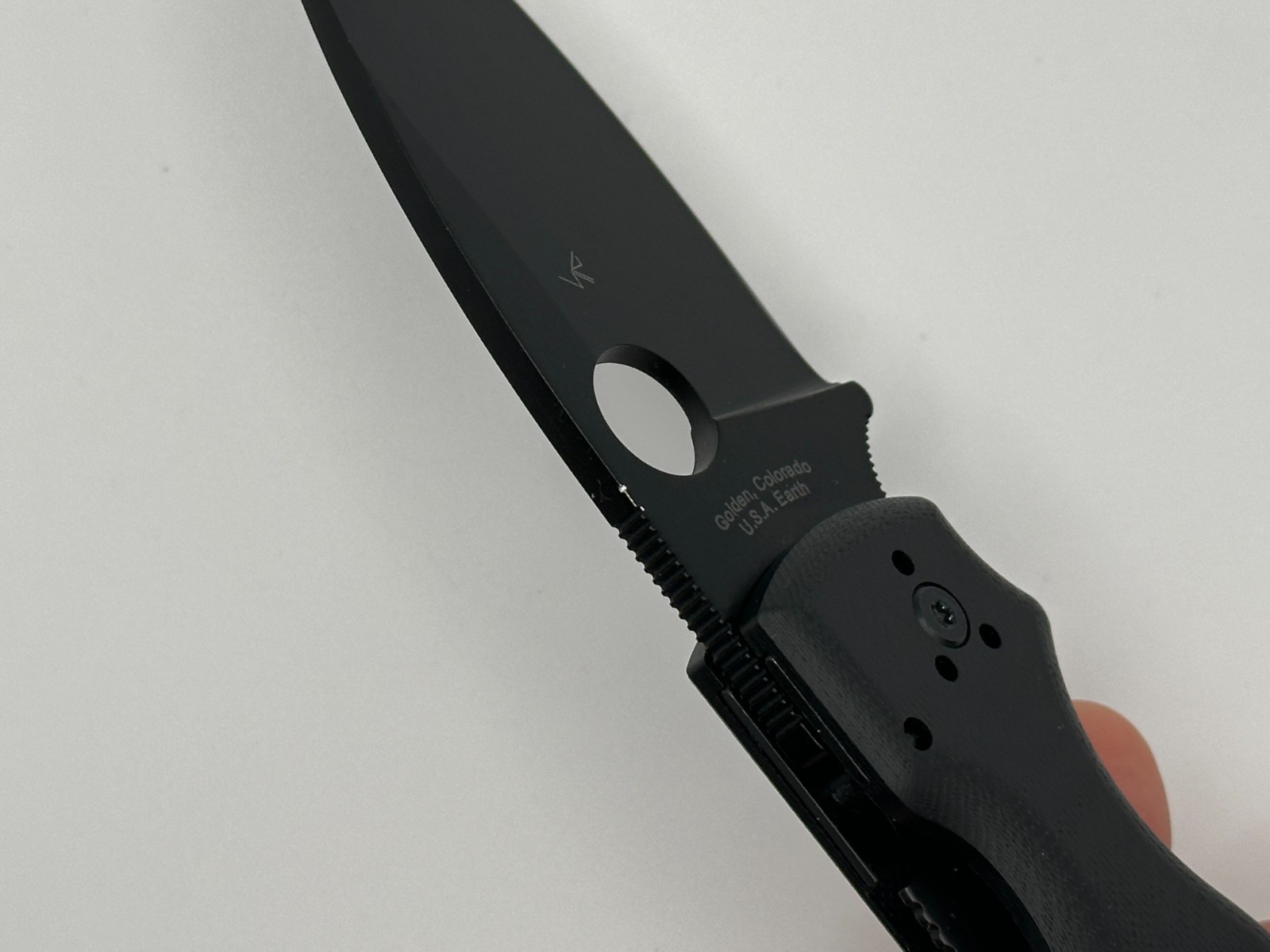 Spyderco Shaman M390 C229 Black Folding Knives FACTORY SECOND NEW