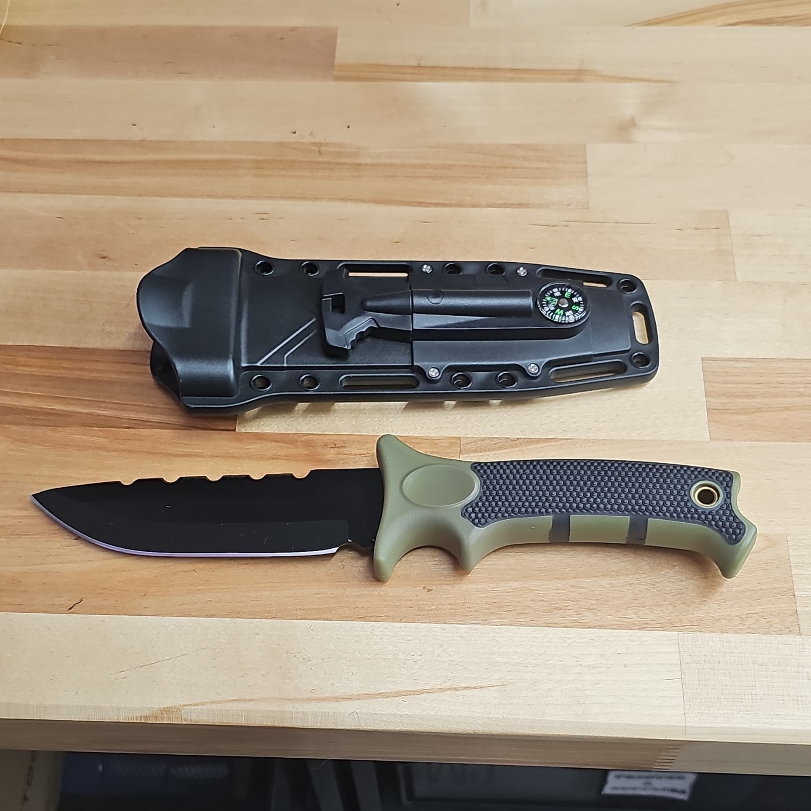 Survival Fixed Blade Knife Over 5in Stainless Clip Point Full Tang, Sheath
