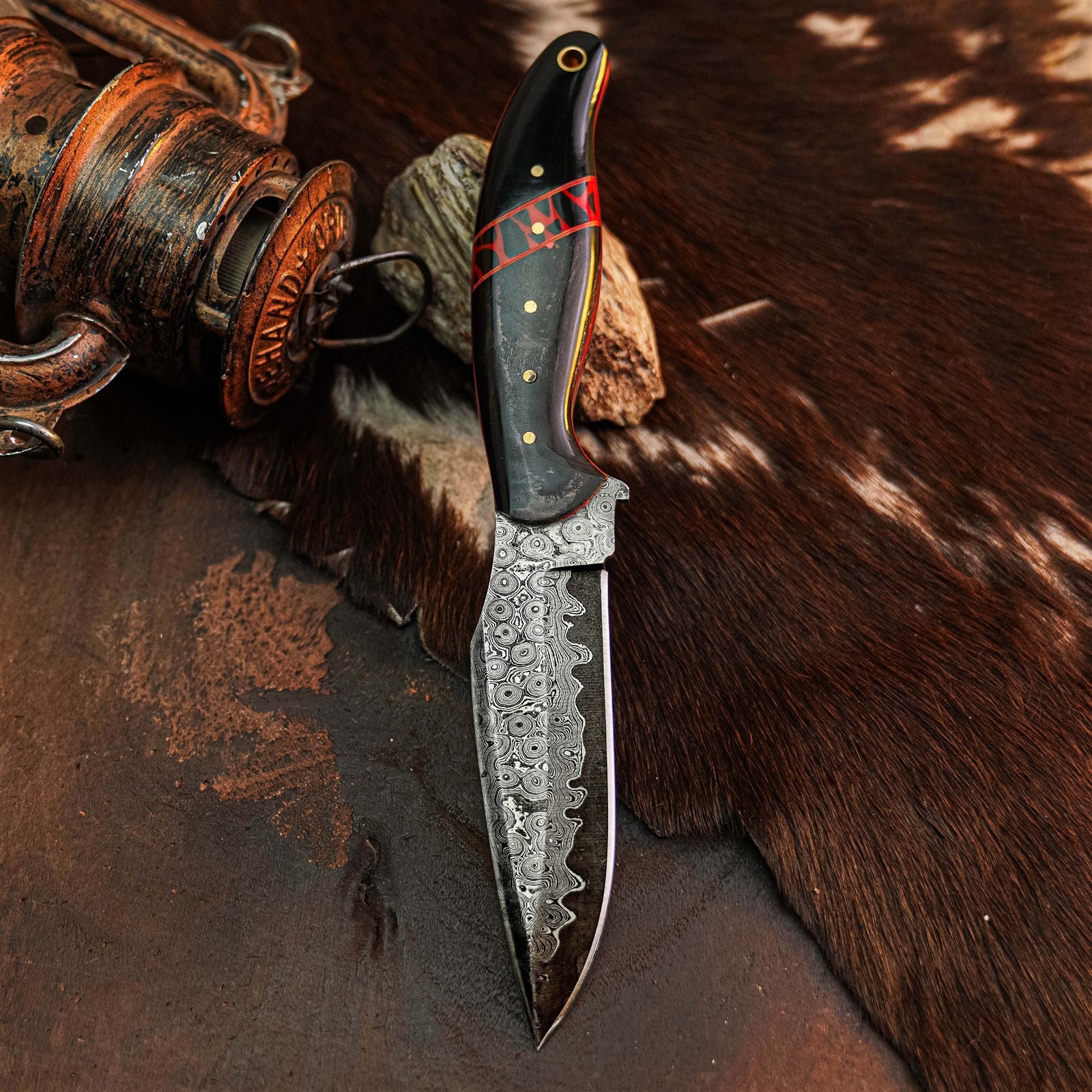 8.9″ Camping Bushcraft Damascus Knife Handmade Full Tang Horn Handle +Sheath