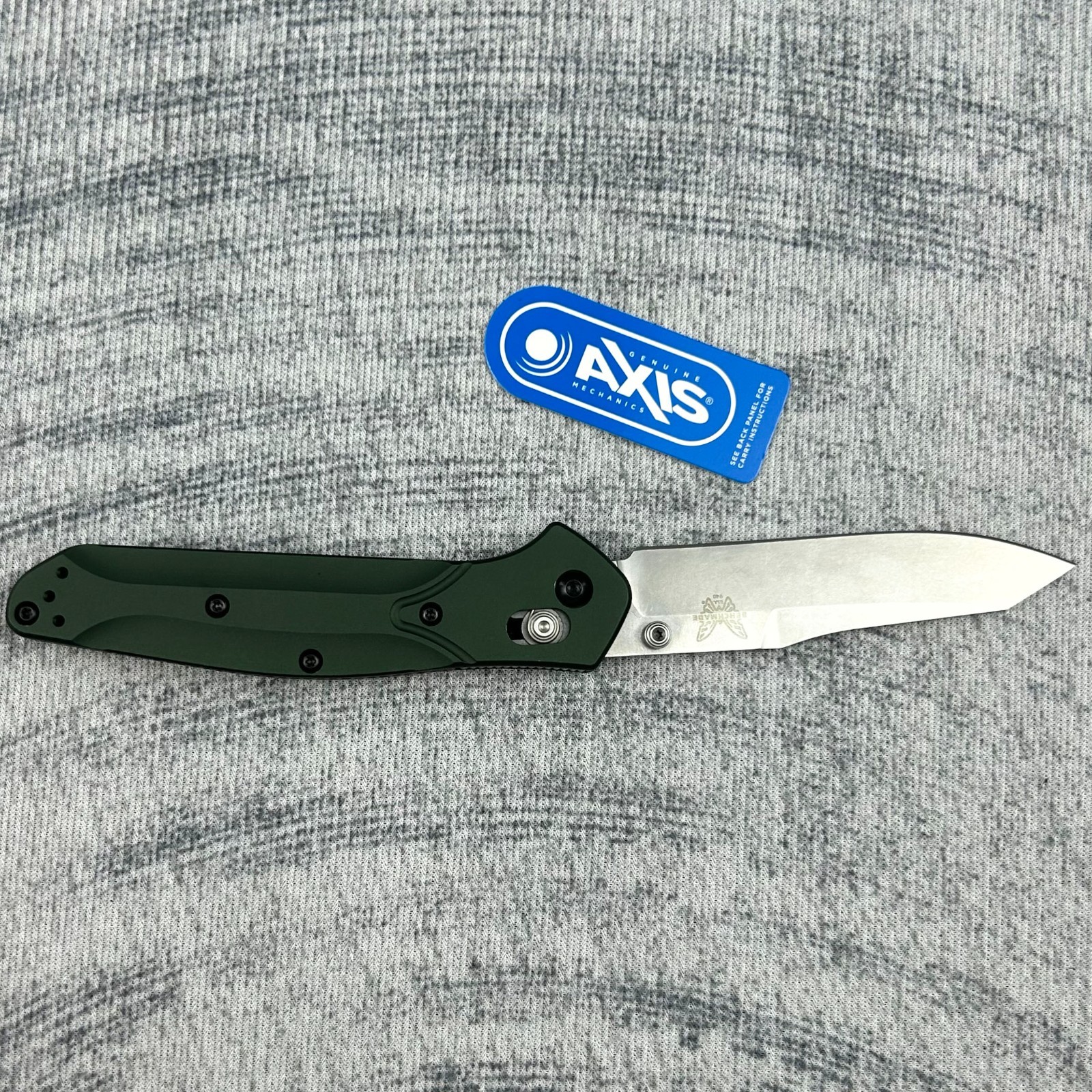 Benchmade Osborne/940 CPM-S30V Stainless Steel 3.4″Aluminum/Green Folding Knife