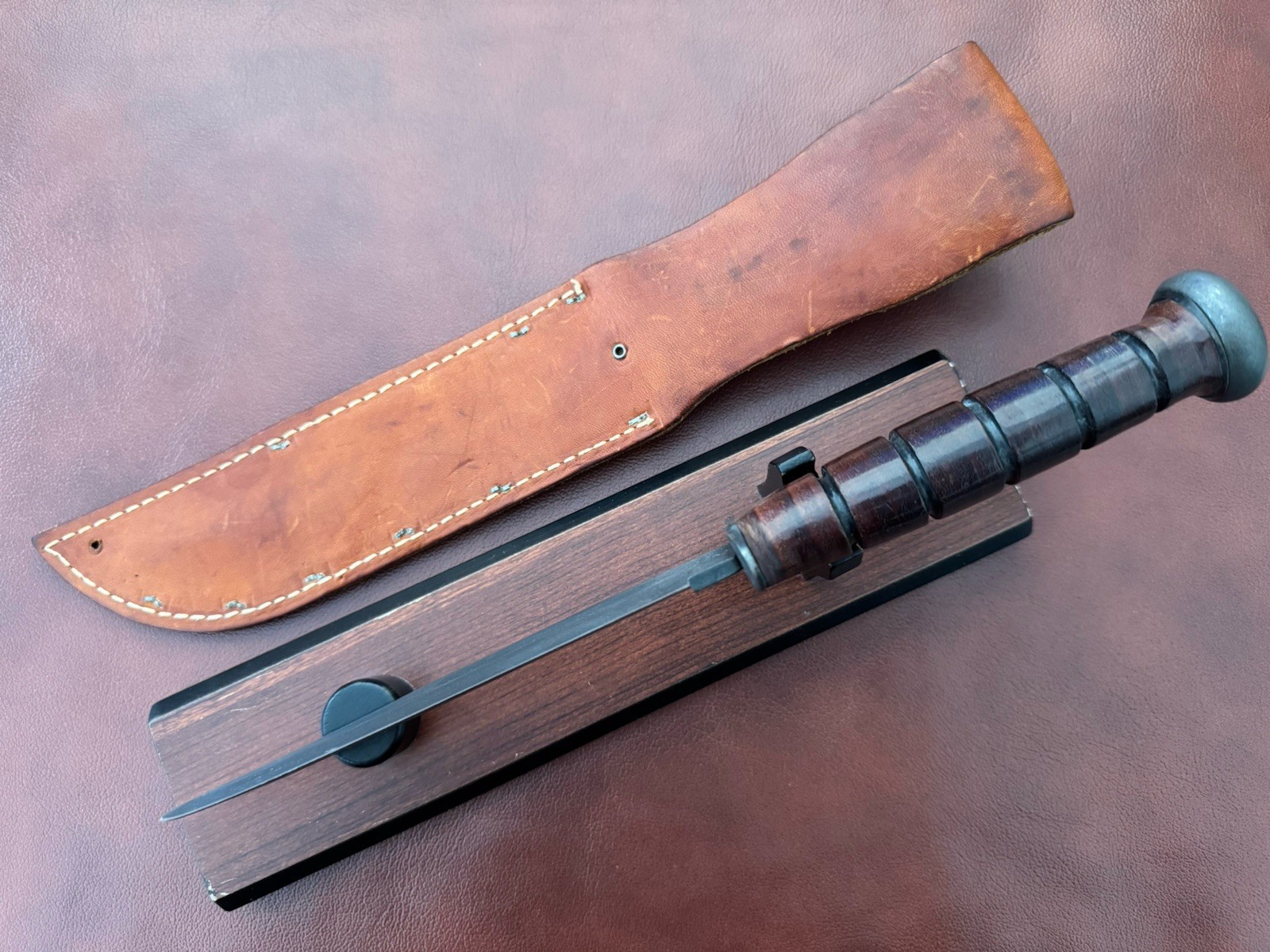 Lot Of 2 Ka-Bar 1217 USMC Fixed Blade Fighting Knives Made In USA