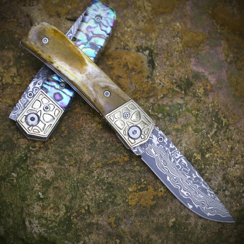 Nature Yellow Bone Handle Hand Custom Made Damascus Steel Blade Pocket Knife