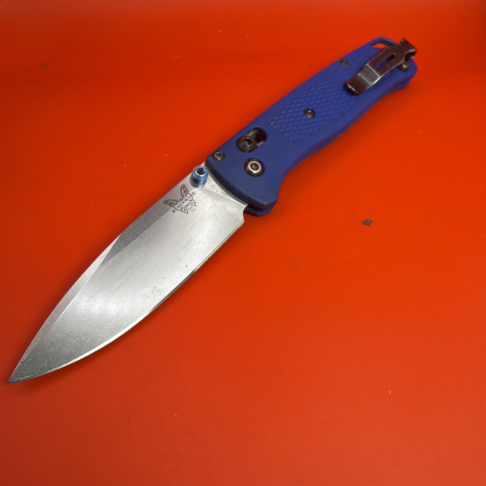 Benchmade Bugout 535 CPM-S30V Steel 3.24 Blade Blue Handle