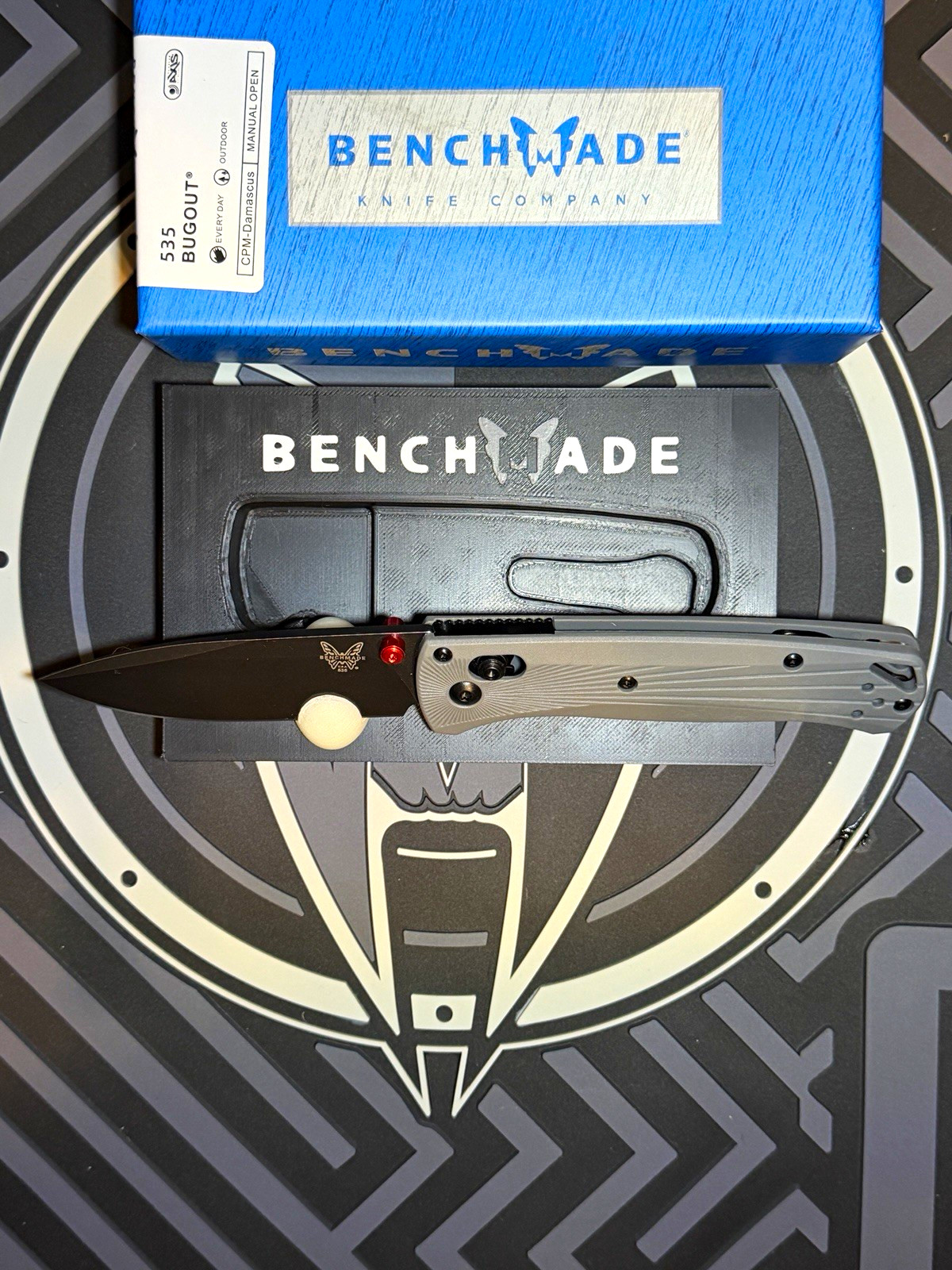 Benchmade Bugout 535 Gray Aluminum Pocketknife Damascus Drop Point Plain Axis
