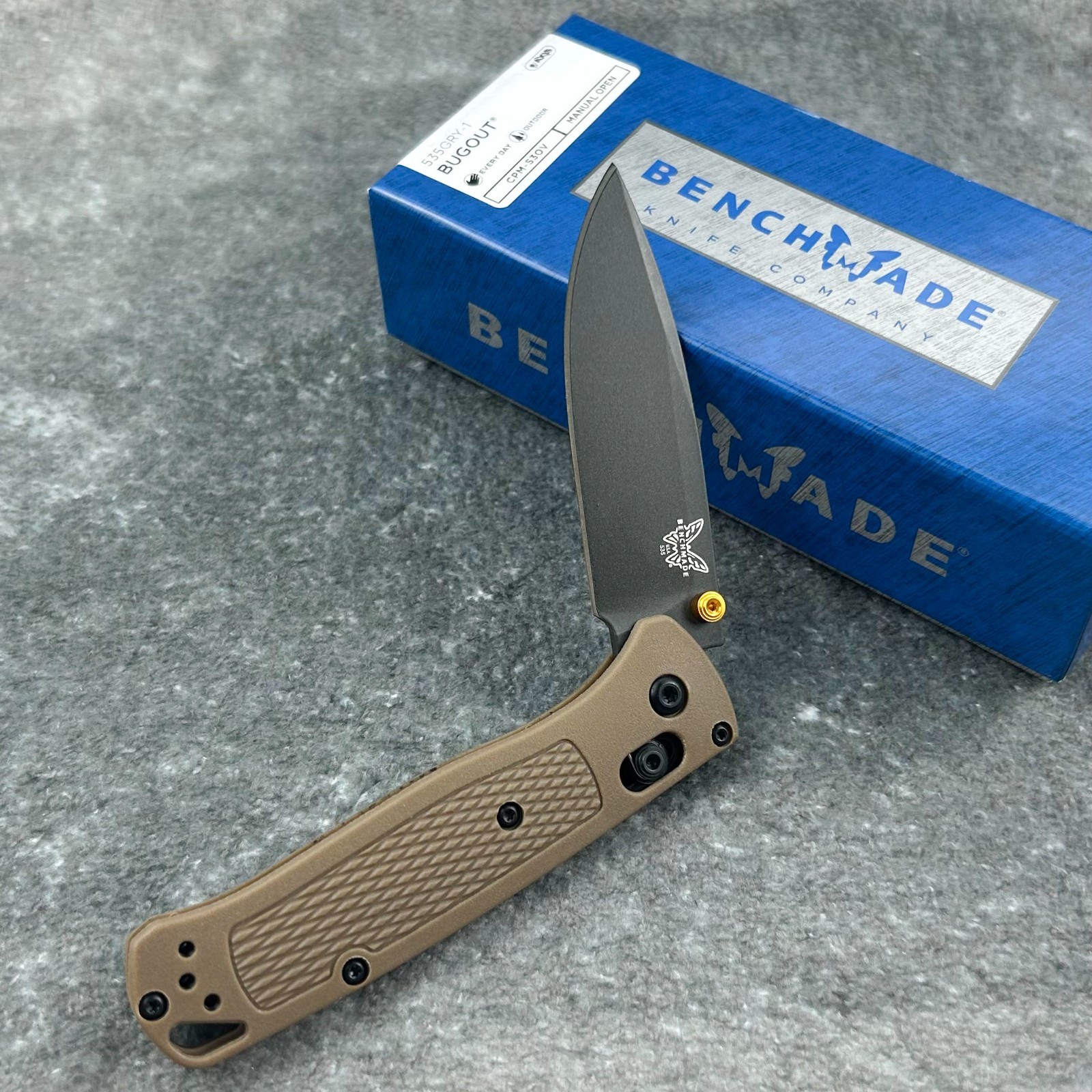Benchmade 535GRY-1 Bugout AXIS CPM-S30V Folding Knife 3.24″ Gray Handle
