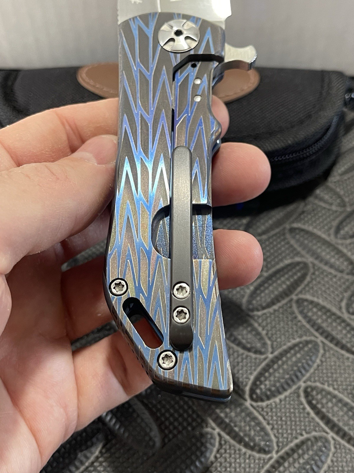 Darrel Ralph Knives – Dominator V4 – Anodized Titanium Scales w/ a S35VN Blade.