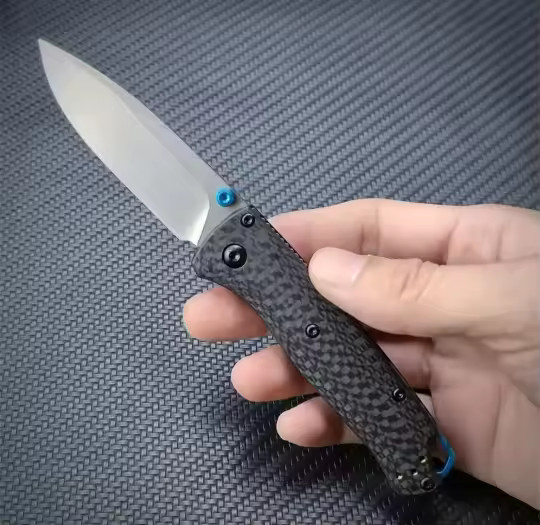 5333 Mini Bugout Style Carbon Fiber Folding Knife Drop-Point