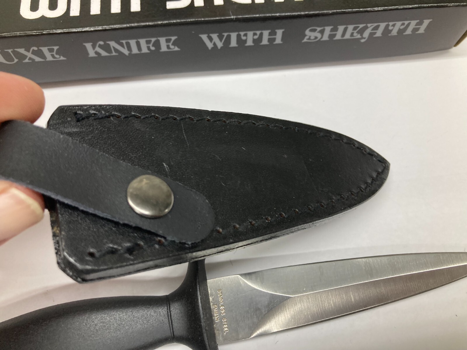 Fixed Blade Knife, Silver Blade, with Leather Sheath G-20L