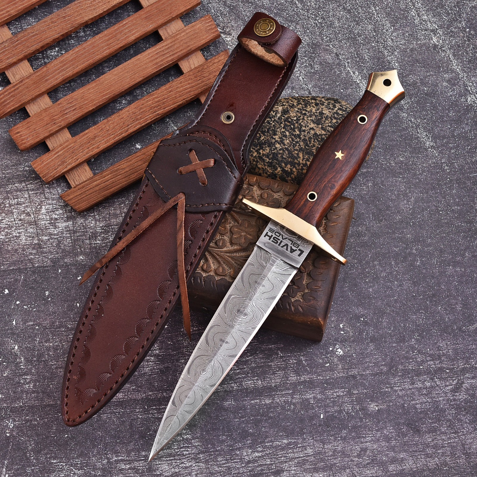 Handmade Damascus Dagger Athame Knife Wood Handle with sheath Christmas Gift