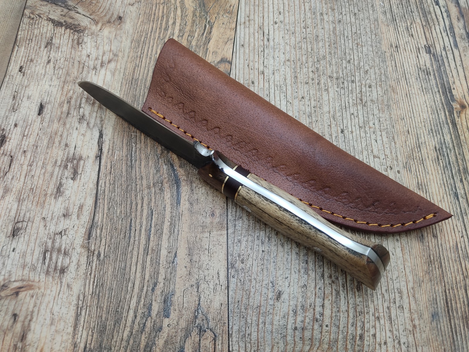 Custom Handmade 1095 High Carbon Steel Fixed Blade Hunting Knife Wood Handle