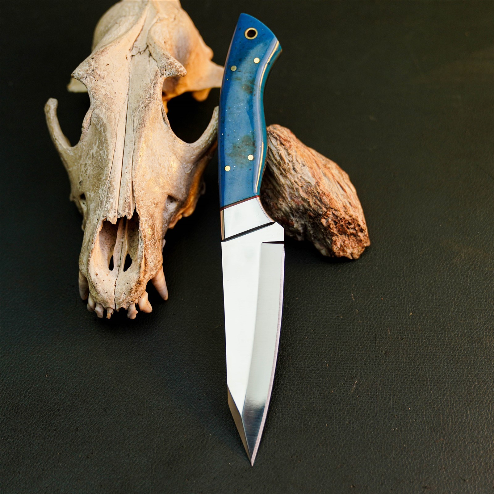 8.7″ Camping Bushcraft Stainless Knife Handmade Full Tang Resin Handle