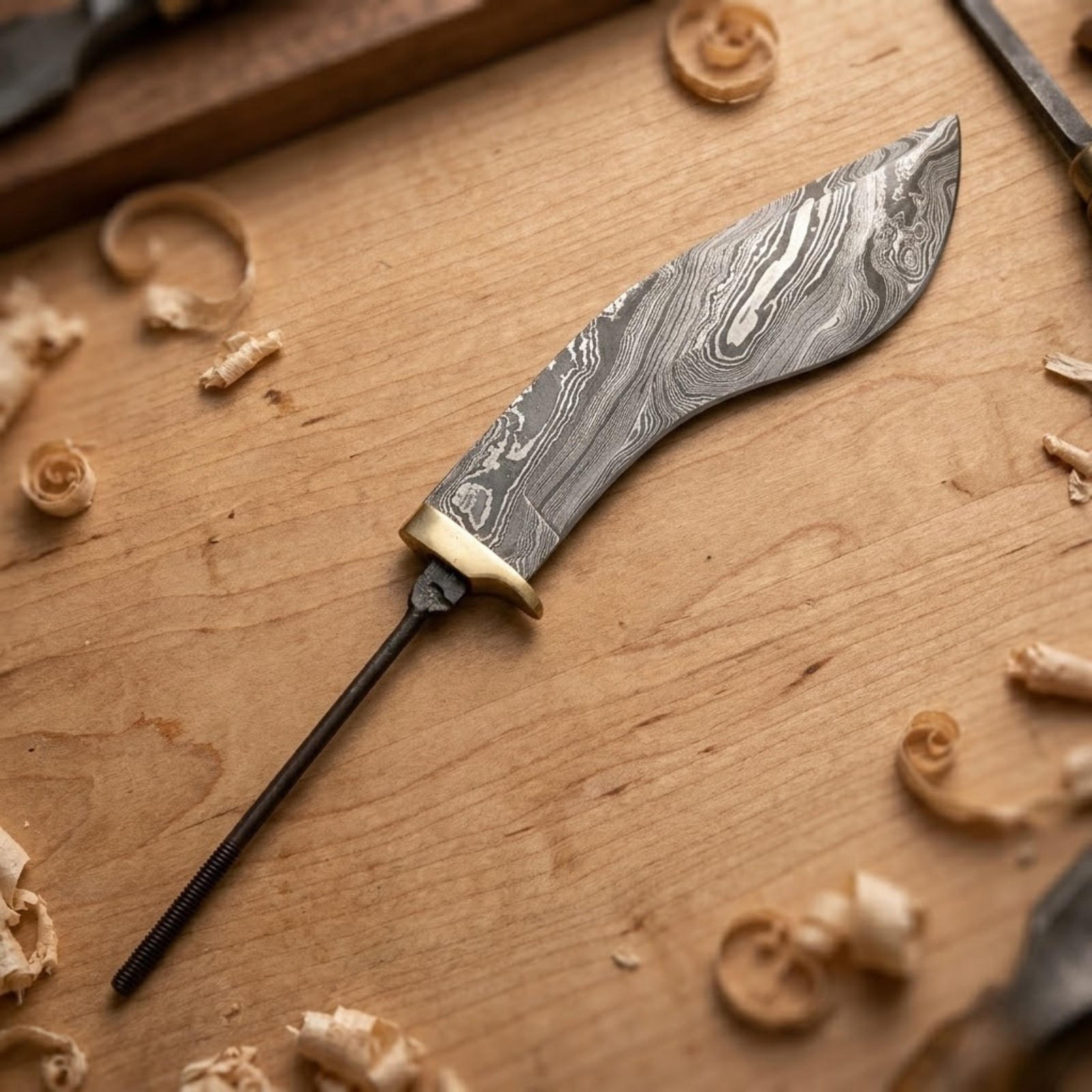 Damascus Tracker Knife Blank – Hand Forged DIY Survival Blade – Brass Guard 2026