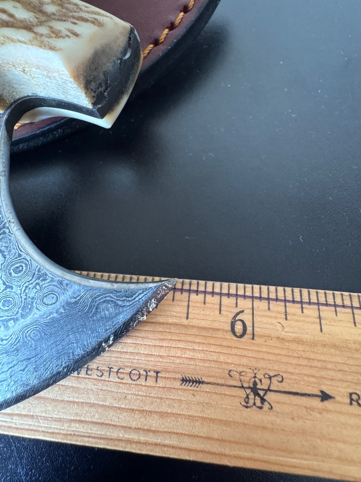 Ulu Rocker Knife Leather Bone/Antler Handle 5.5″ Damascus-style Steel Blade
