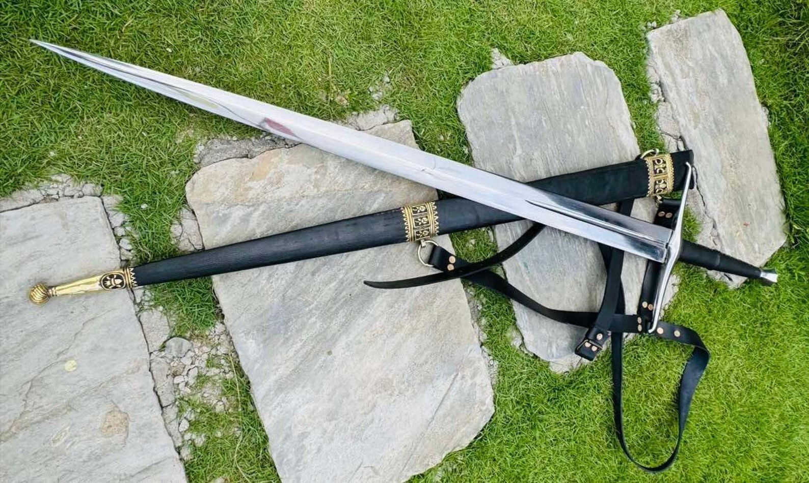 Hand Forged High Carbon Steel Sword Sharp Battle Ready Two Handed Long Sword