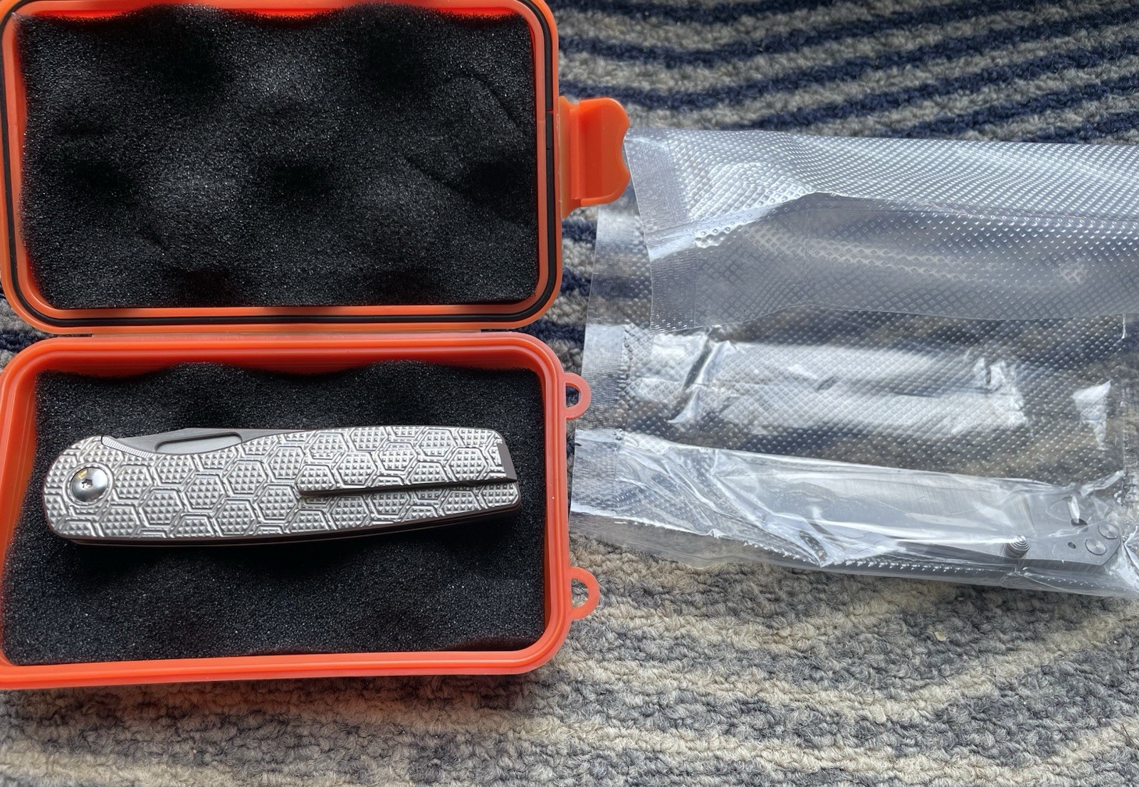 W.P. Mini Cortex Clone Liner Lock VG10 Titanium Hollow Grind *Skiffs Installed*
