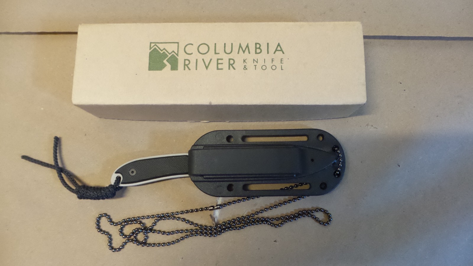 CRKT, Boker Magnum, Tiger Sharp and other pocket knives