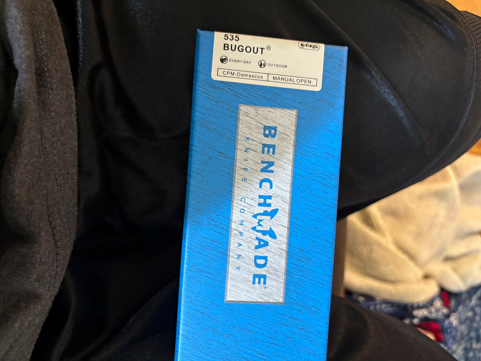 Benchmade 535 Bugout Pocketknife CPM-Damascus Blade Black Aluminum Axis Lock