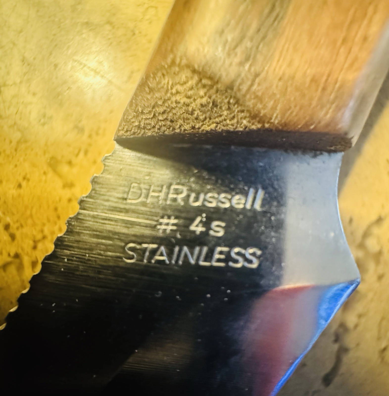 DHR Russel Fixed Blade Knife Gronnman Canada