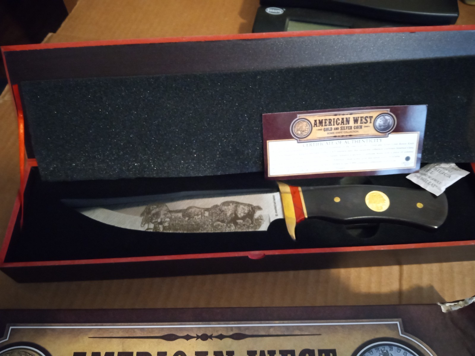American West Gold and Silver Coin Bowie Knife Collection 7″ Blade Knife & Box