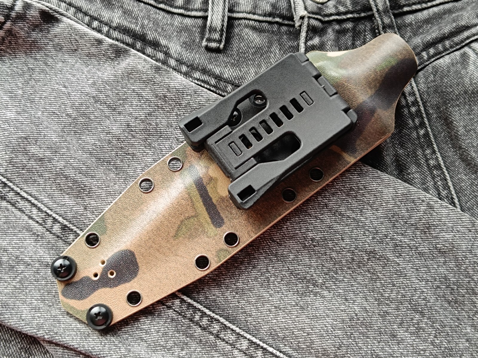 Multicam kydex sheath for Glock 78/81 knife. Only the sheath. Sheath with mount