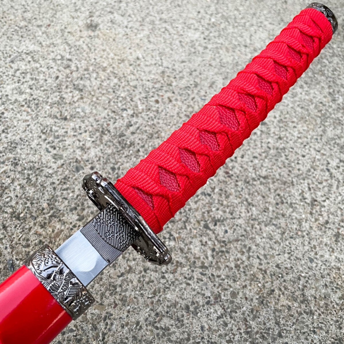 Japanese Samurai Sword KATANA High Carbon Steel Ninja Blade Dragon Tang Wood RED