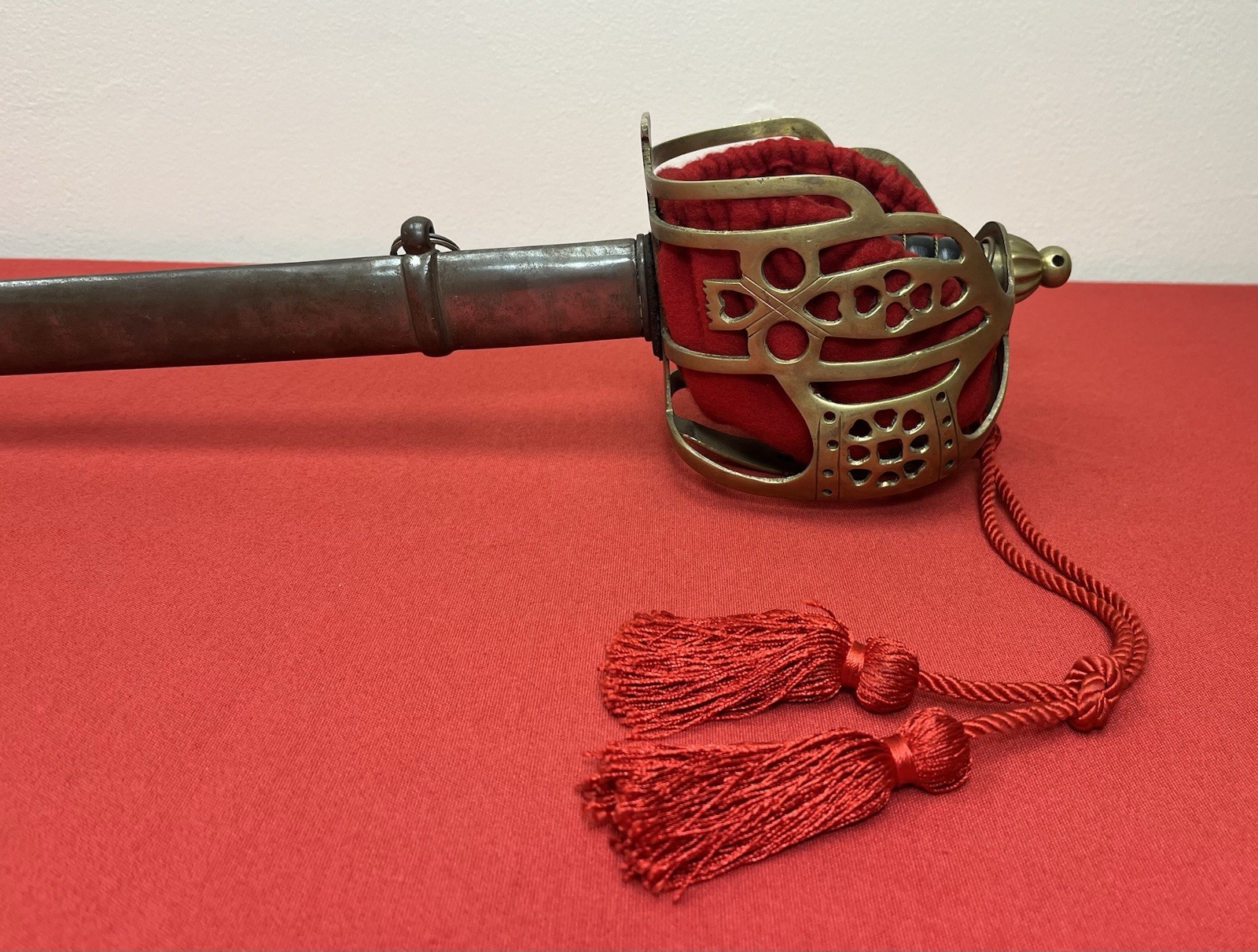 P1828 Scottish Basket-Hilted Claymore Broadsword (High-Grade) Reproduction
