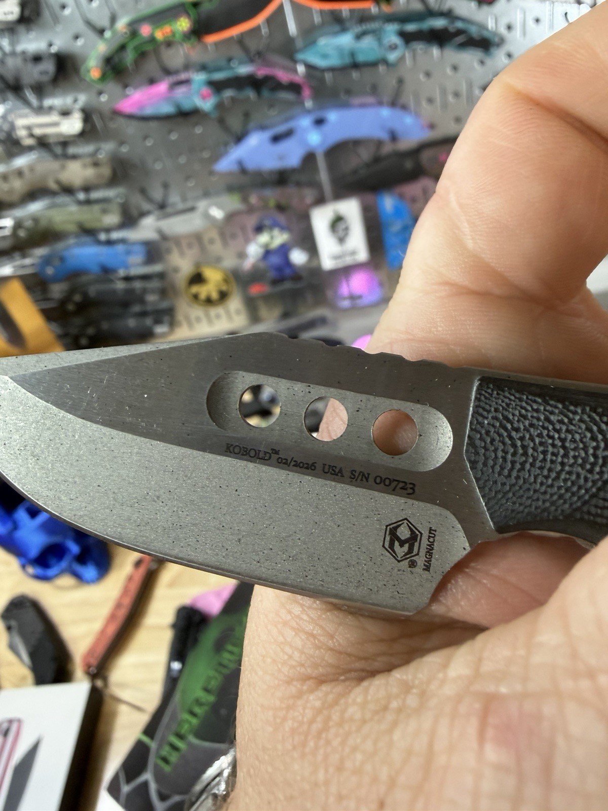 HERETIC KNIVES KOBOLD BOWIE KNIFE BATTLEWORN BLACK